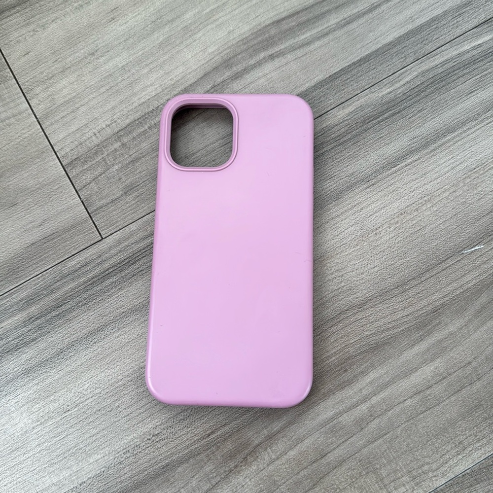 iPhone 12 Pro MagSafe silicone case